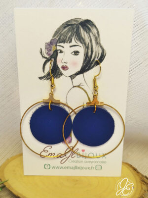 Boucles d’oreilles créoles d'éclipse en cuir recyclé, couleur bleu