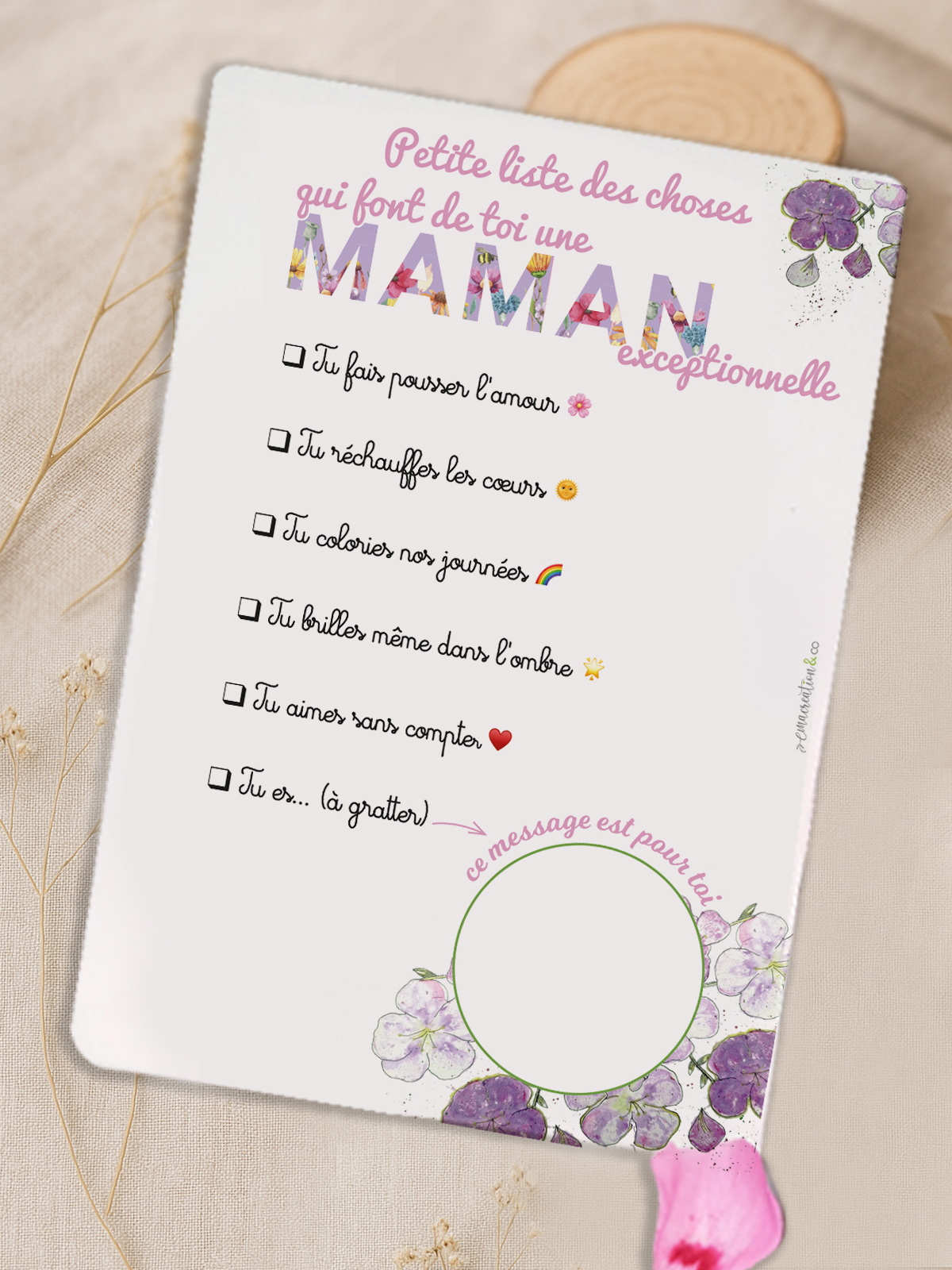 Carte à gratter Tatakizomé “Pourquoi je t’aime Maman” avec cases à cocher et message caché, style poétique et floral