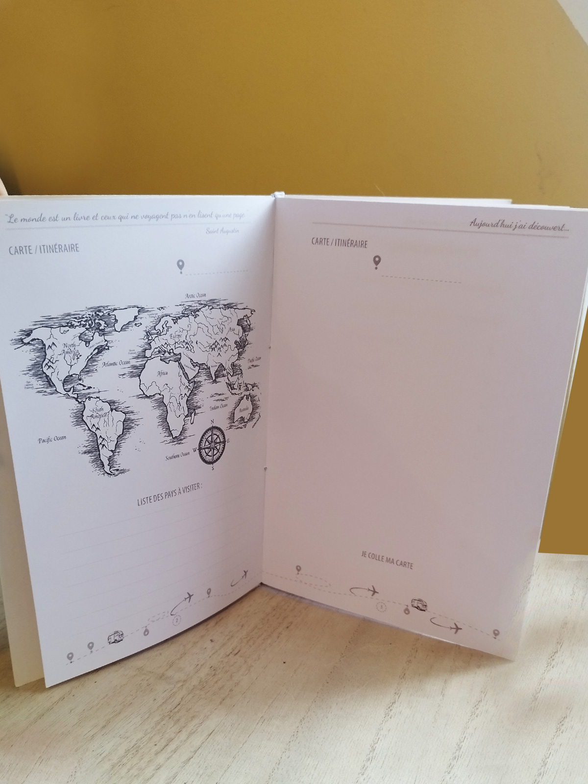 Carnet de voyage A5 avec couverture en papier aquarelle et découpe artisanale